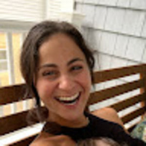 Meet your Posher, Adrienne